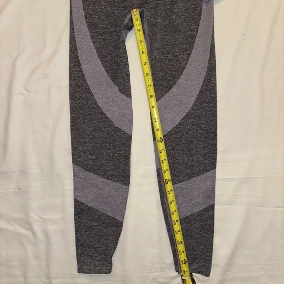 ✨NWT Pink Seamless High Waist Full Length Tight - Picture 8 of 9